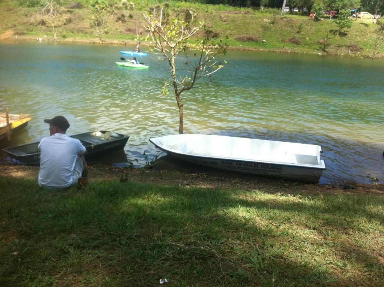 Hospedaje En El Lago San Pedro Sula Buitenkant foto